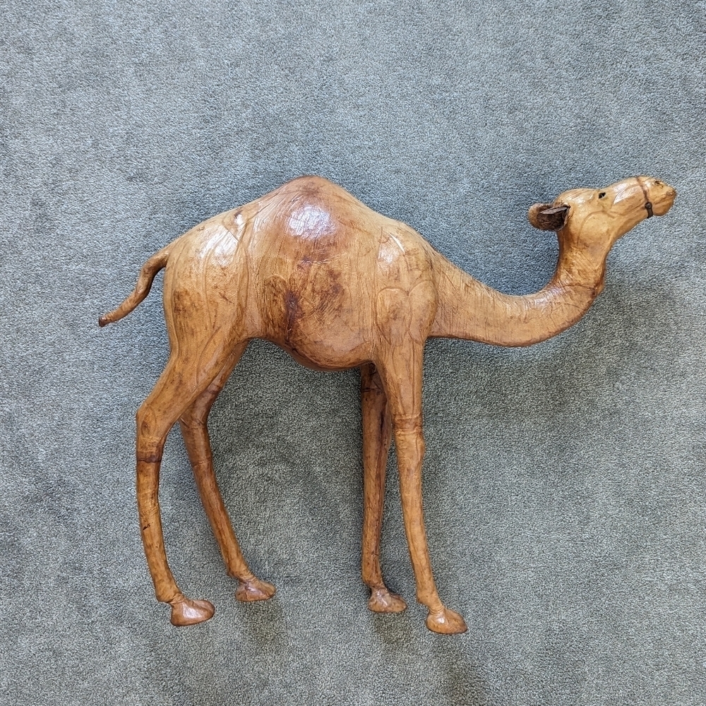 Leather camel decoration